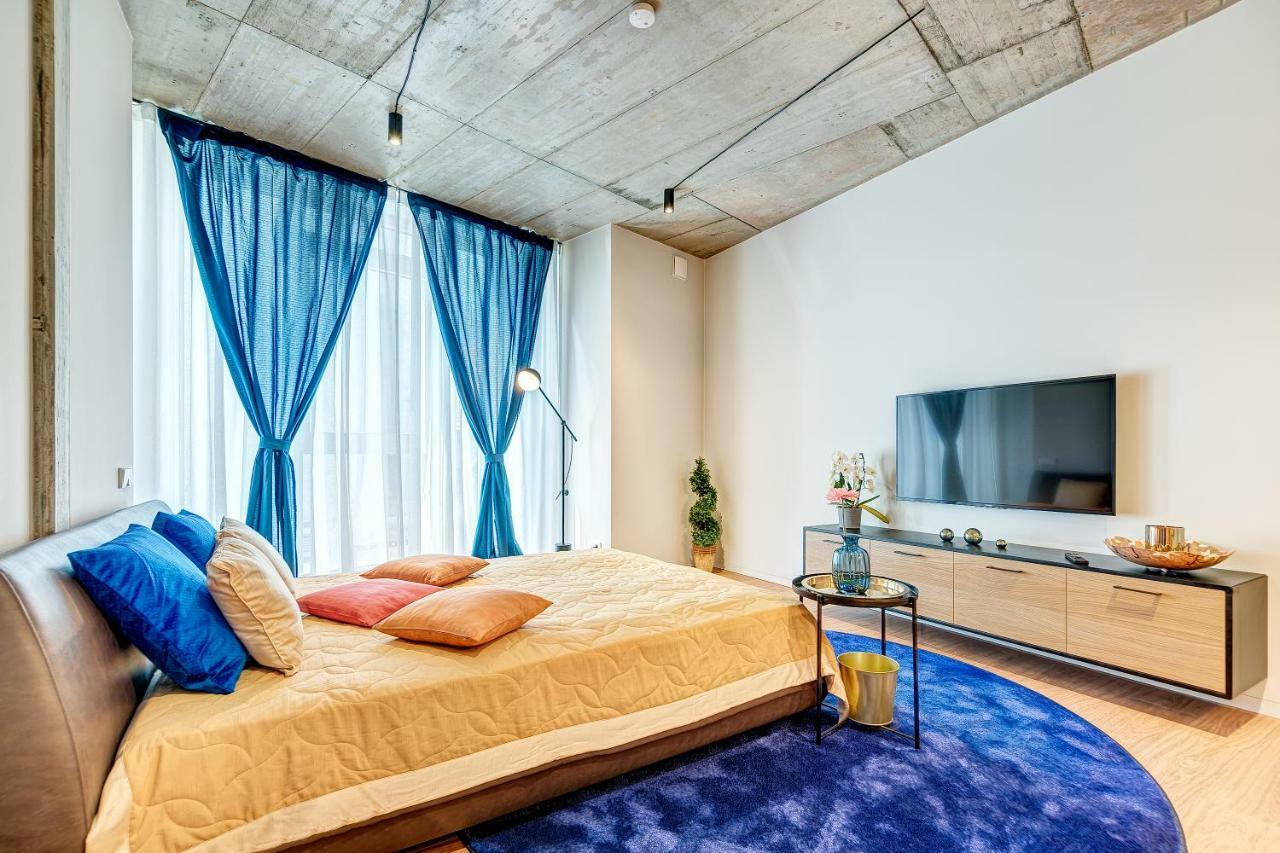 Happy Inn Gold Studio, Self Check-In, Parking In The Underground Garage VNO Exterior photo